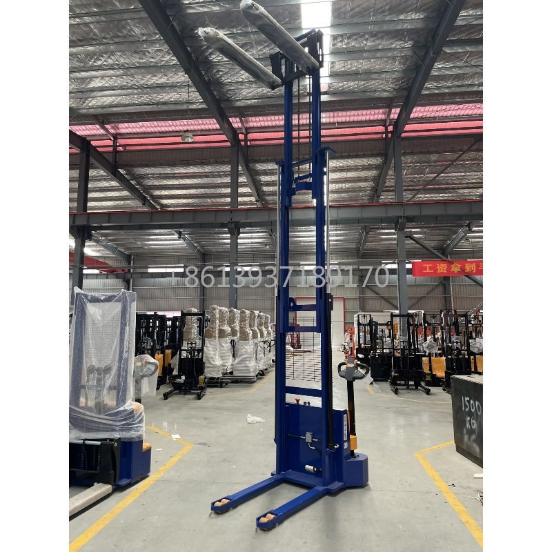 รถยกพาเลทไฟฟ้าแบบยืนขับ ขนาด 2 - Electric Forklift บทวิจารณ์และราคา