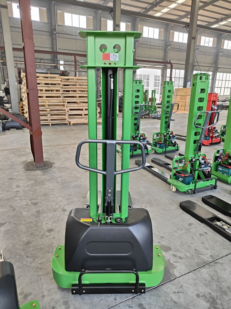 รถยกแบบยกเอง 1000 กก. 1300 กก. - Electric Forklift บทวิจารณ์และราคา